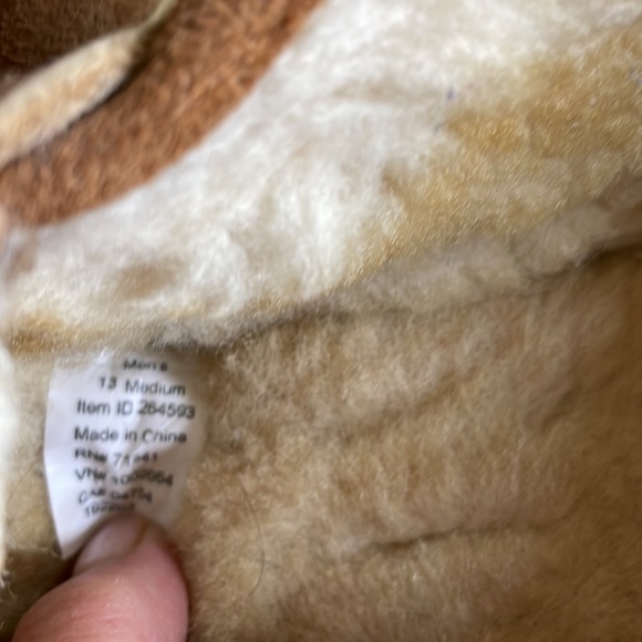 Gently used Mens LL bean slippers size 13 medium - Picture 9 of 11